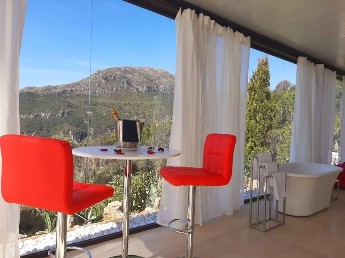 Holiday home Stylish Beautiful And Exotic Oleandro Glass Suite Casares