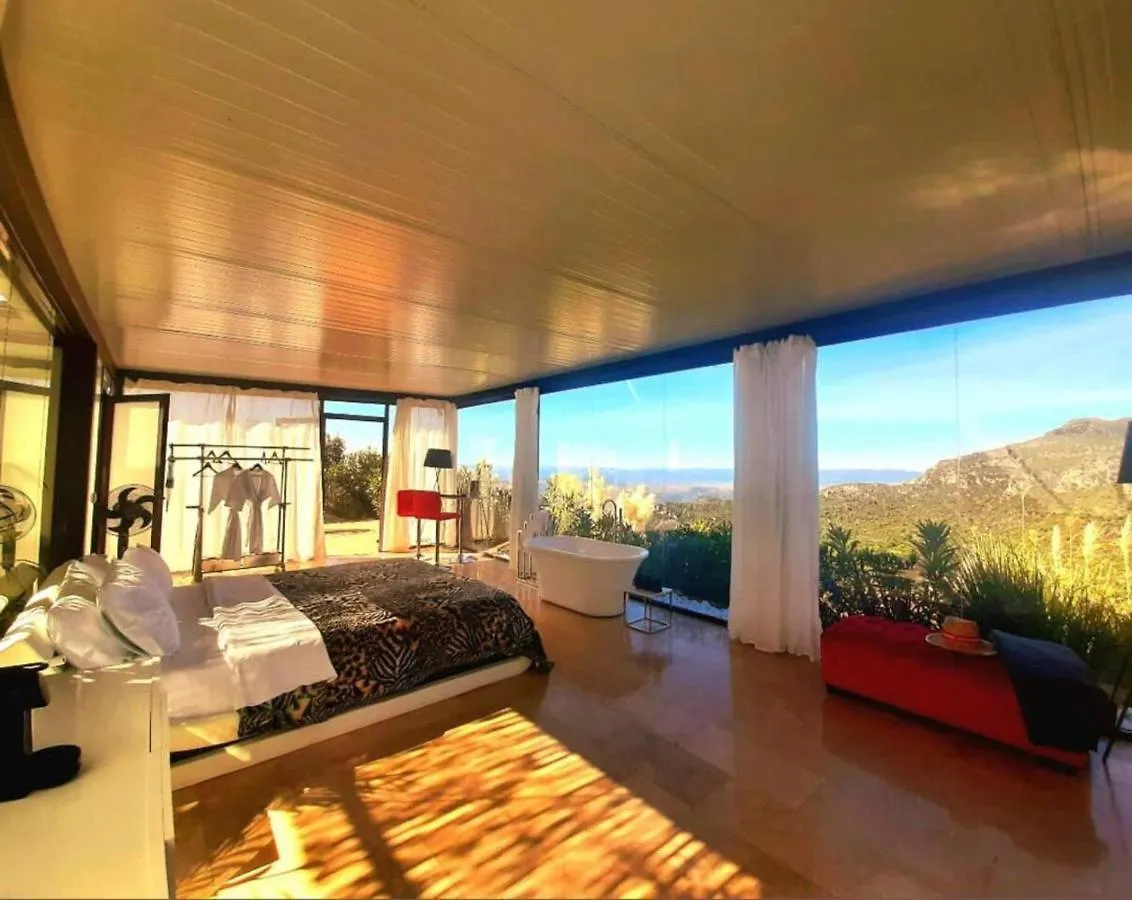Holiday home Stylish Beautiful And Exotic Oleandro Glass Suite Casares
